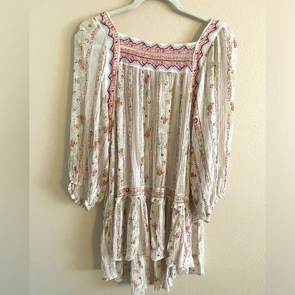 Free People Dresses & Skirts - Free People Embroidery & Sparkle Boho Dress size medium‎